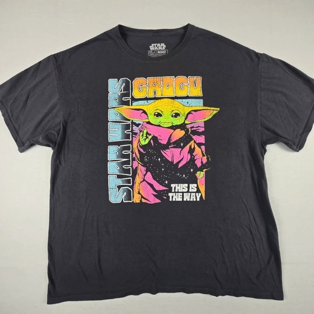 Star Wars Mad Engine Grogu Baby Yoda T-Shirt Mens XL Black Graphic Tee Cotton